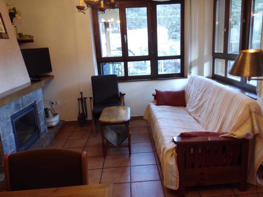El Casar Del Puente Pension Boca de Huérgano Kamer foto